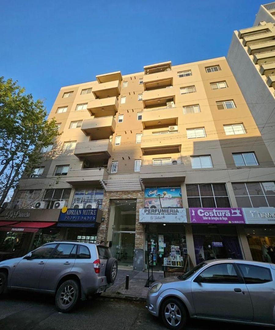 DEPARTAMENTO 2 AMBIENTES - CENTRO DE BANFIELD