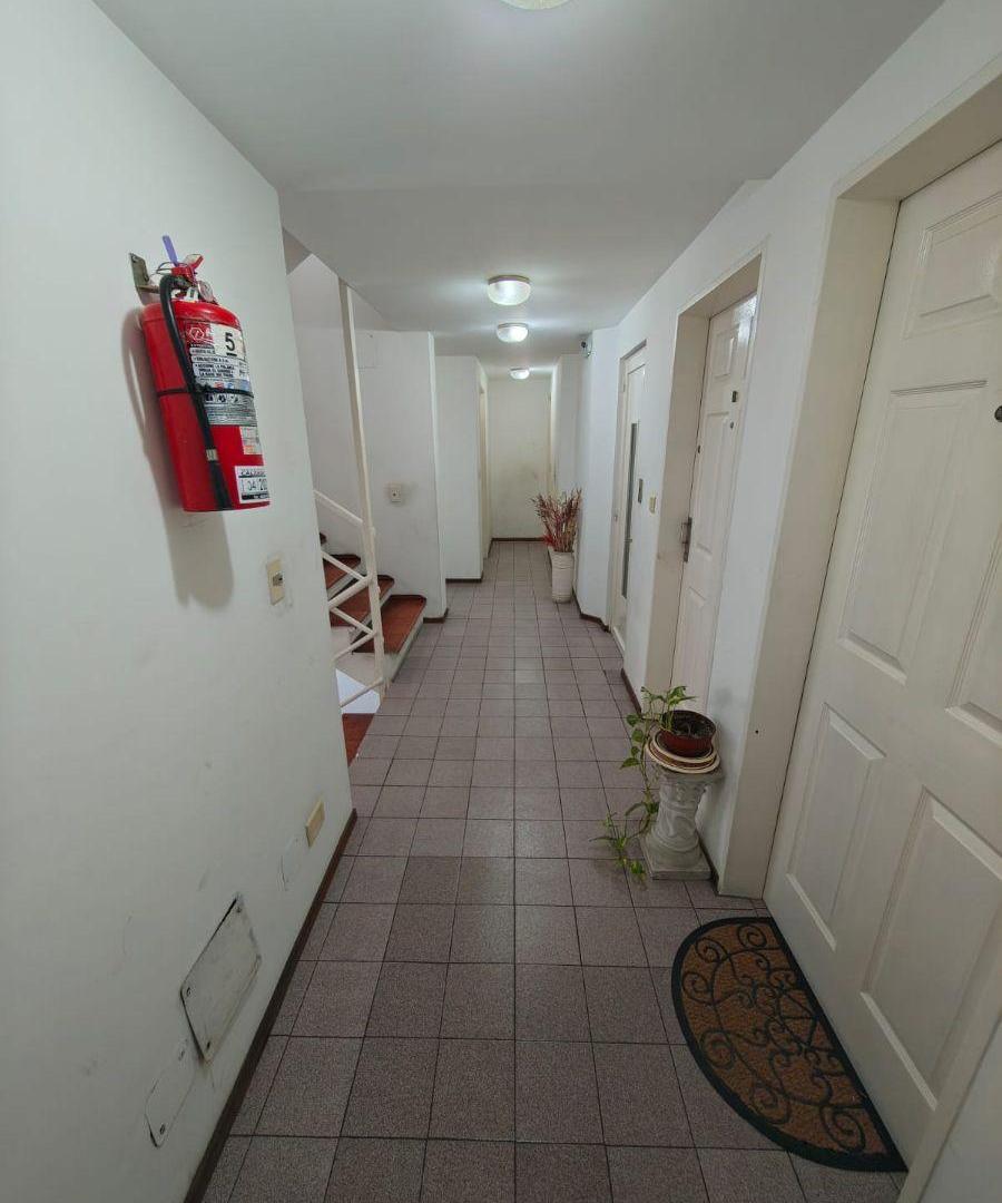 Foto de Departamento de 3 Ambientes con cochera en alquiler en Banfield, imagen 4