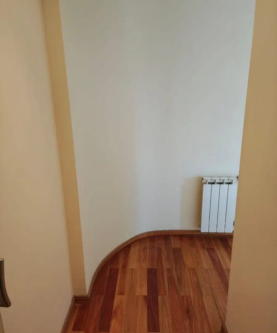 Departamento de 2 ambientes en alquiler. Banfield Centro. 3