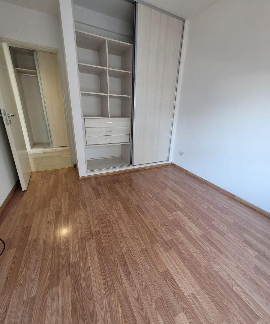 Foto de EXCELENTE DEPARTAMENTO CENTRO BANFIELD, imagen 3