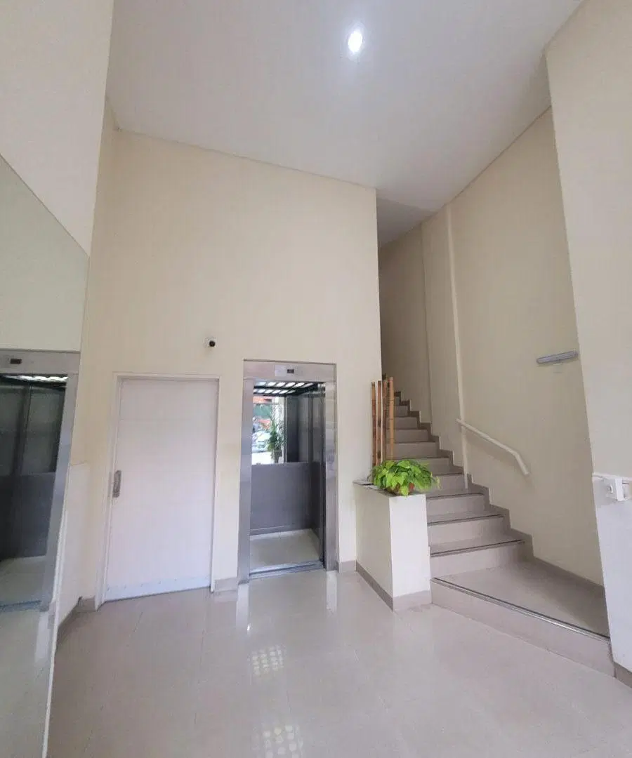 DEPARTAMENTO 2 AMBIENTES CENTRO DE BANFIELD 1