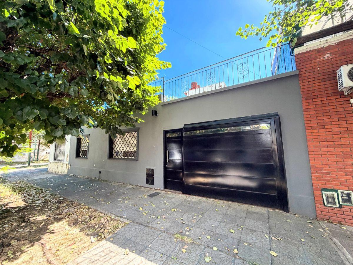 Foto de CASA 3 AMBIENTES CON COCHERA Y TERRAZA - BANFIELD ESTE, imagen 4