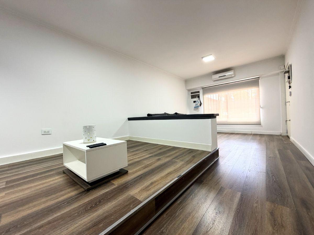 Foto de CHALET 4 AMBIENTES - PARQUE Y PILETA, imagen 3
