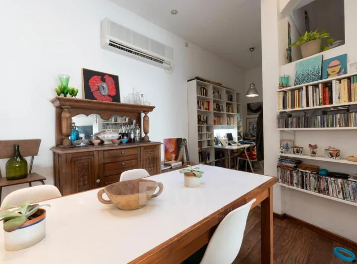 Casa en lote propio de 5 ambientes 5