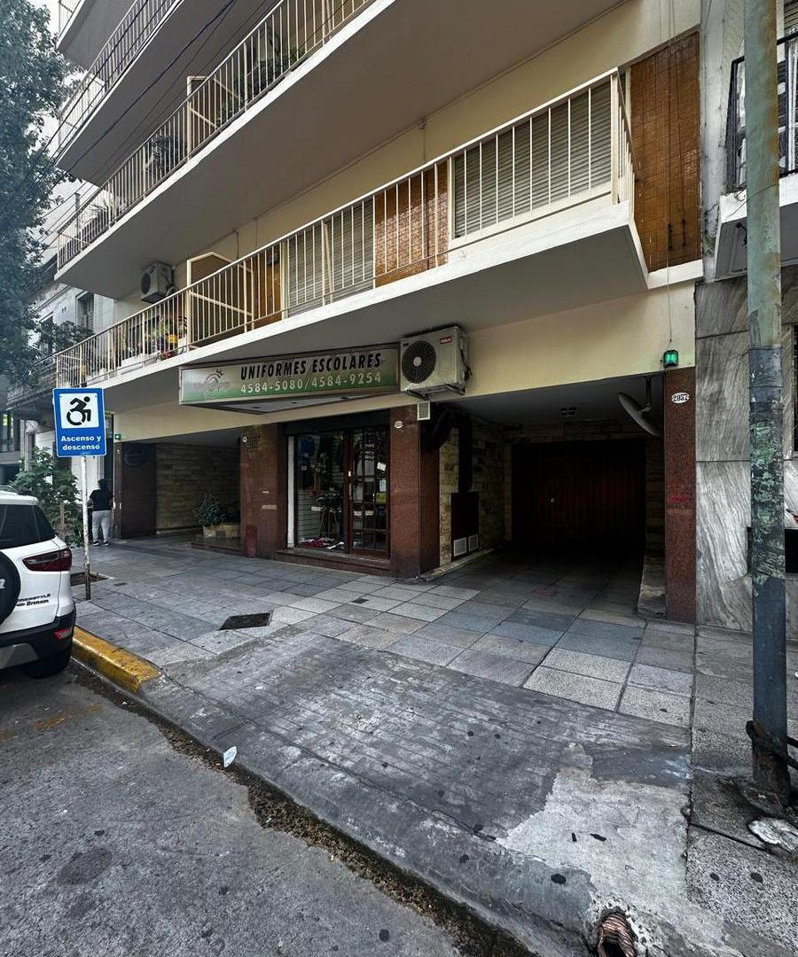 Cochera cubierta en Caballito