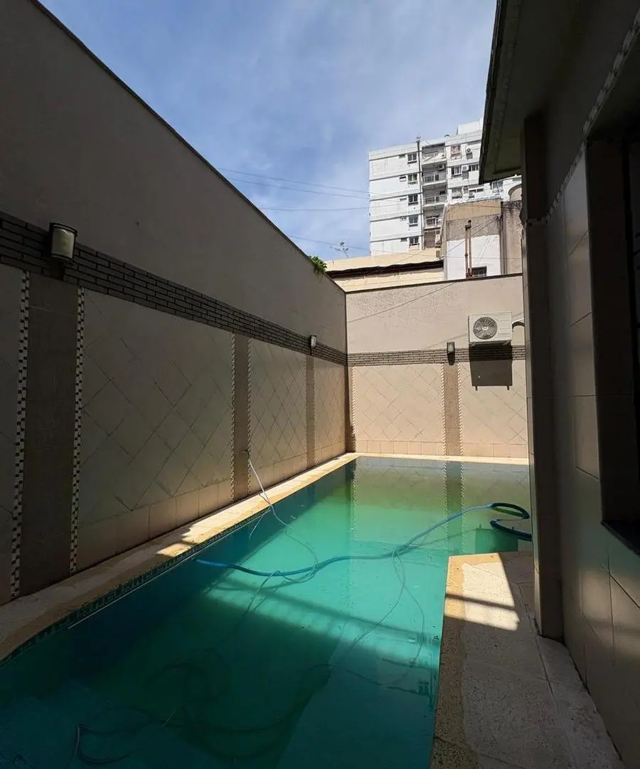 Espaciosa Casa en Caballito con Quincho y Pileta 3