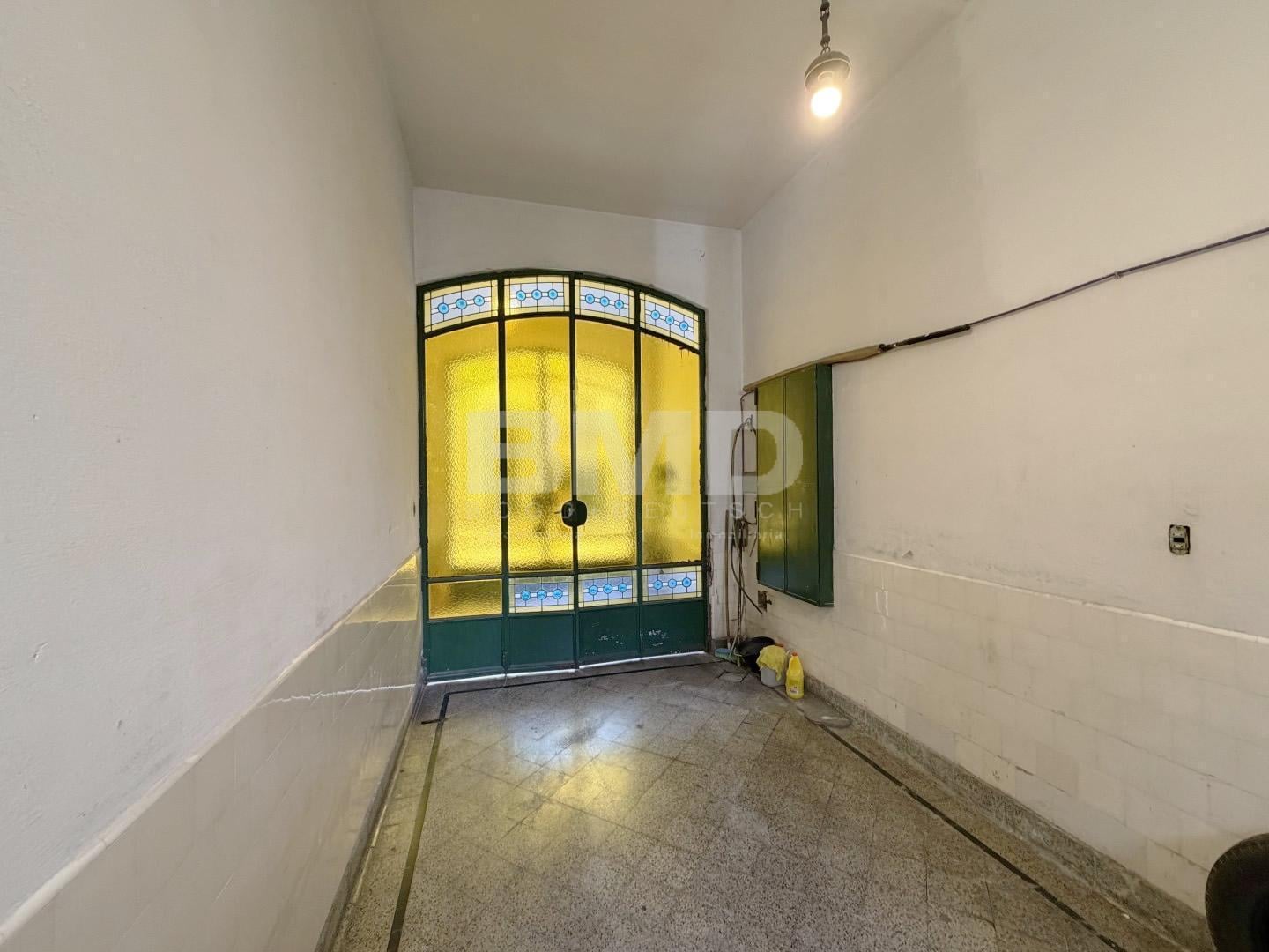 Foto de Casa en lote propio de 6 ambientes en caballito norte, imagen 3