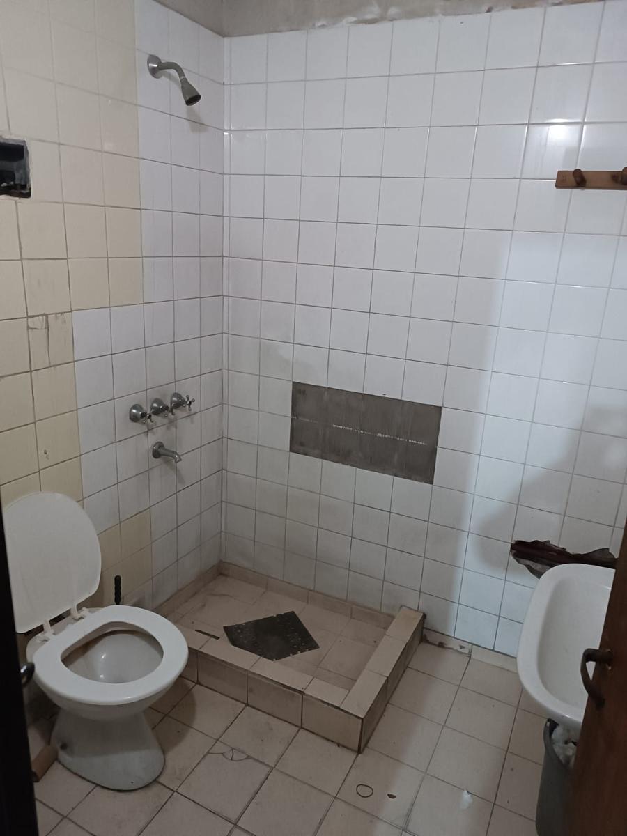 Galpón de 680 m² Cubiertos. 5
