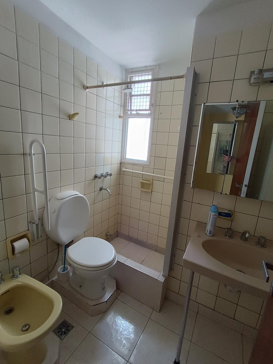 Piso de 5 Ambientes con Balcón Terraza 3