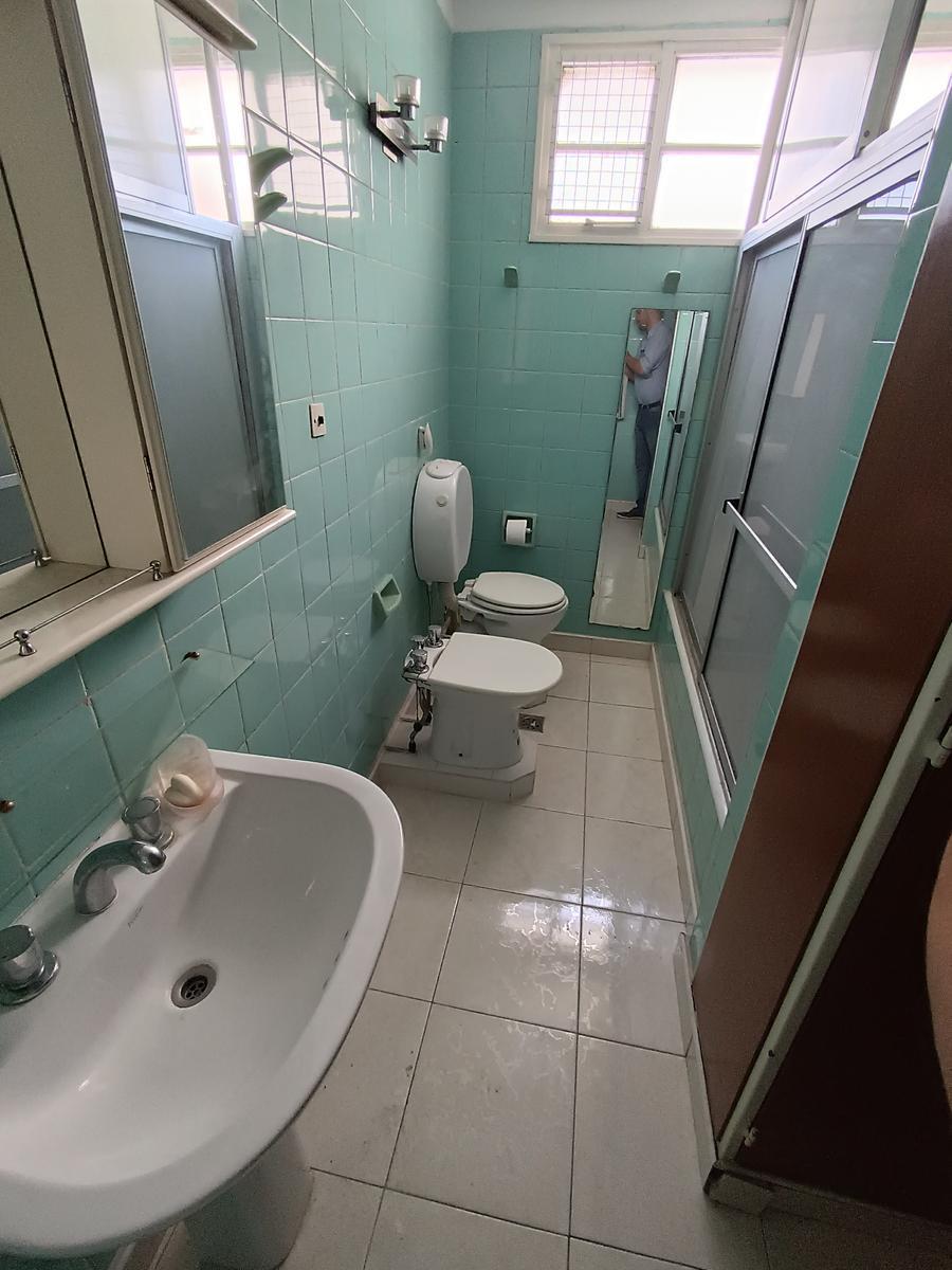Piso de 5 Ambientes con Balcón Terraza 3
