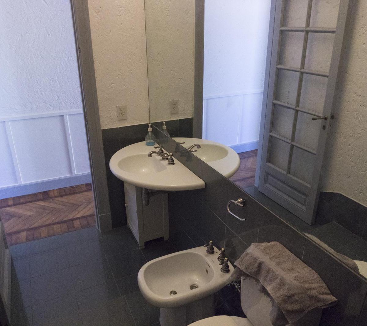 Departamento de 4 Ambientes. 5