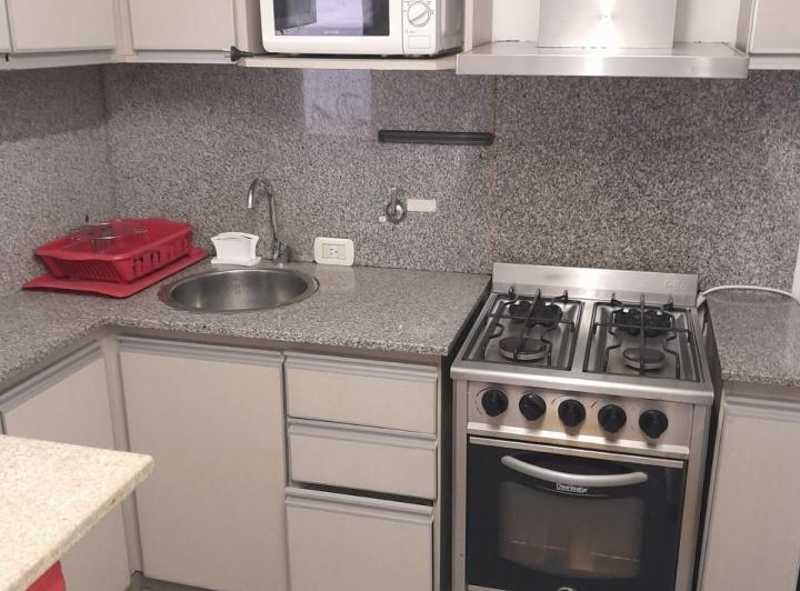 Depto. tipo dúplex de 3 ambientes con patio. 3