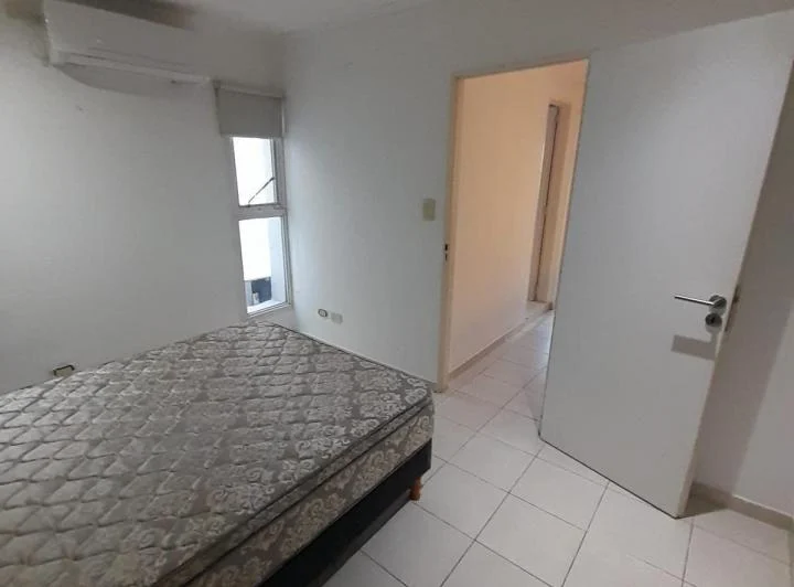 Depto. tipo dúplex de 3 ambientes con patio. 4