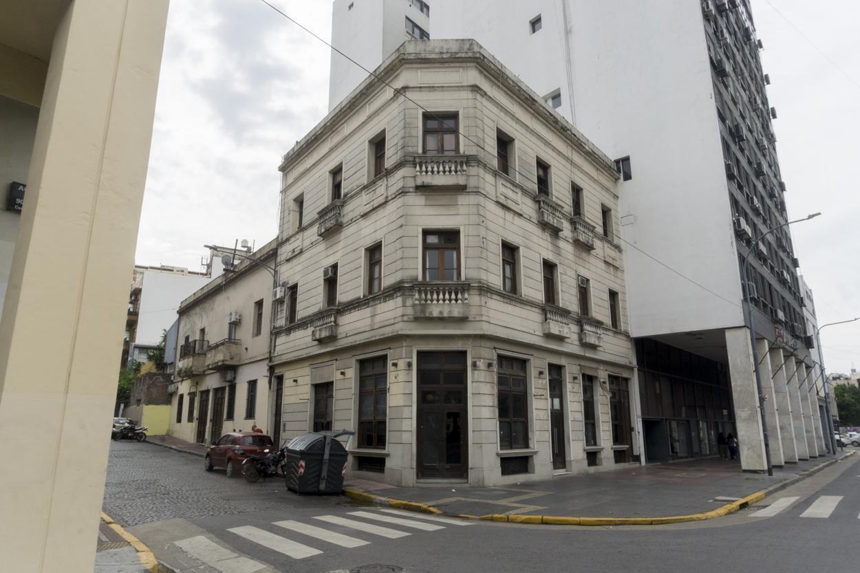Foto de Edificio Comercial de 3 plantas., imagen 2