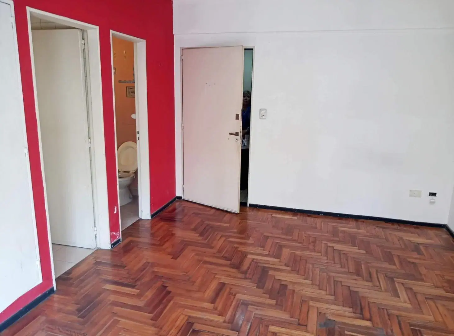 Monoambiente con balcón 5