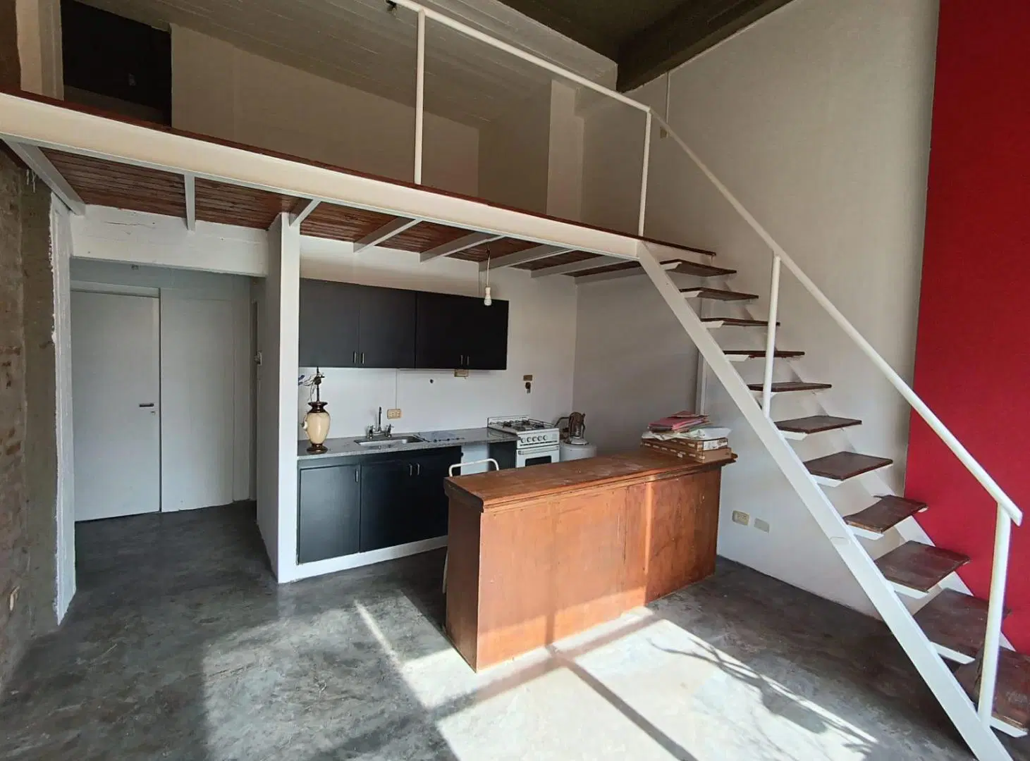 Loft de 2 ambientes con balcón. 5