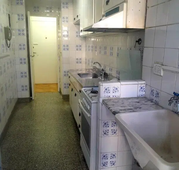 Departamento de 2 ambientes y 1/2 con patio. 4