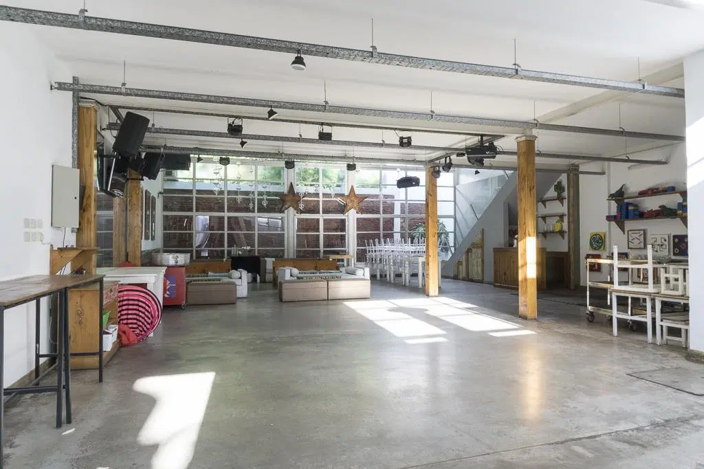 Local de 250 m2. APTO TODO DESTINO. 1