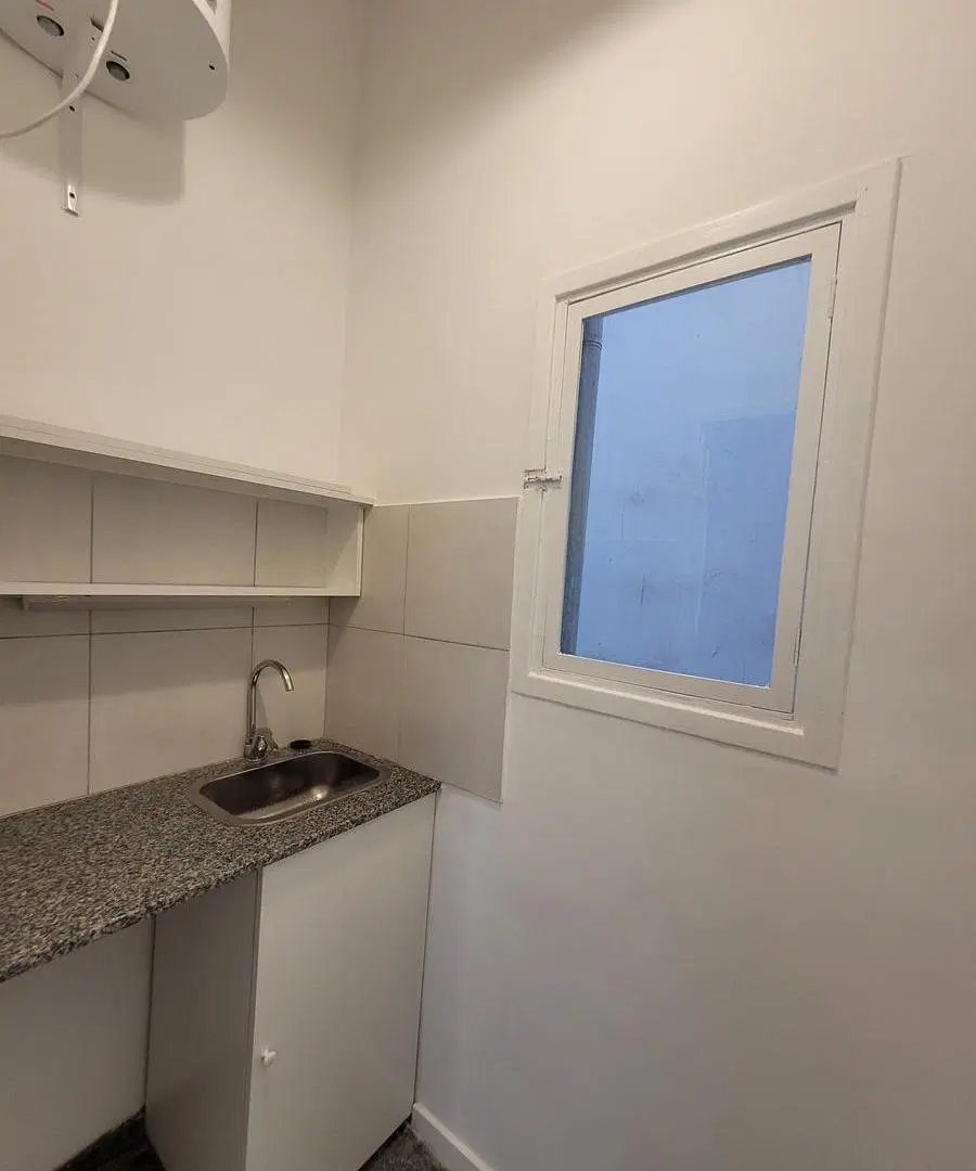 Departamento de 1 ambiente y 1/2. 3