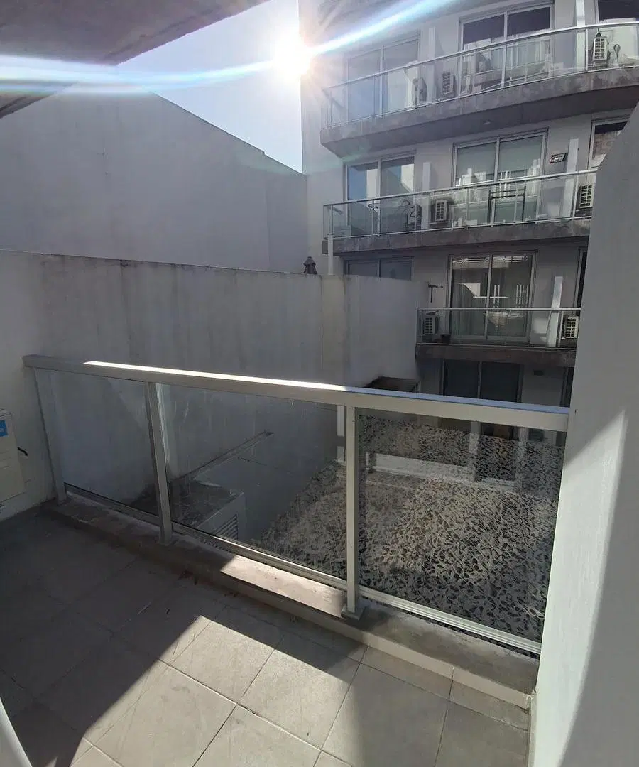 Monoambiente con balcón a estrenar 4
