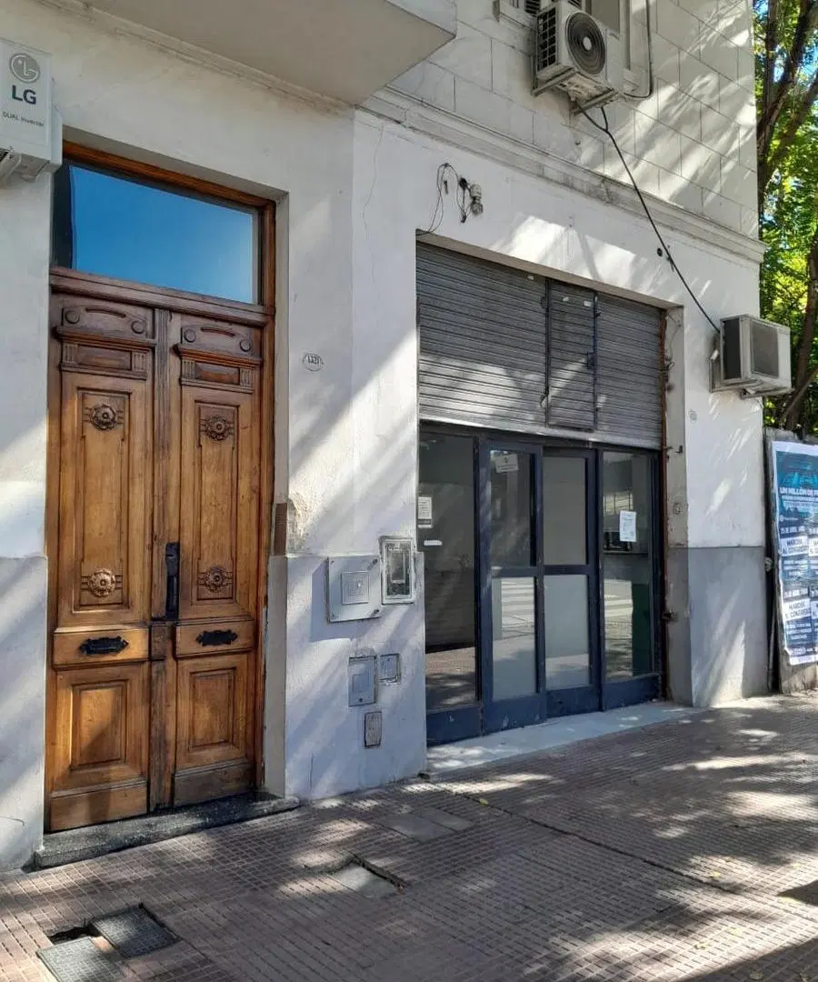 Departamento de 3 ambientes con patio cubierto 8