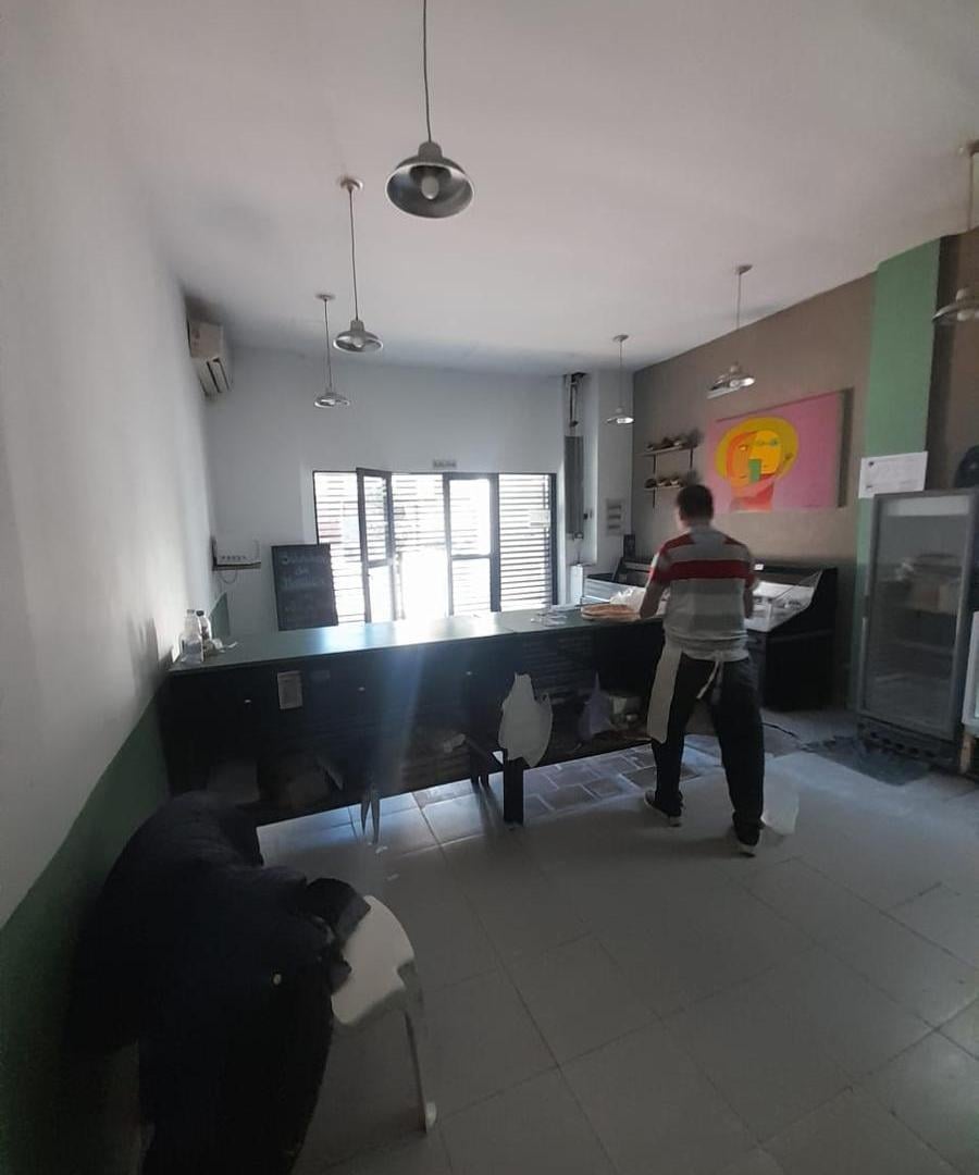 Foto de Local comercial APTO TODO DESTINO 112m2., imagen 1