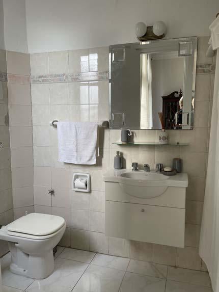 Foto de Monoambiente con balcón amoblado y equipado (incl expensas), imagen 2