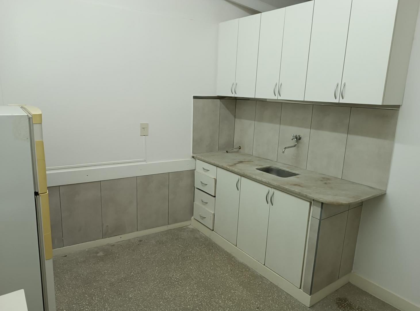 Foto de Local 212m2 apto todo destino, imagen 2