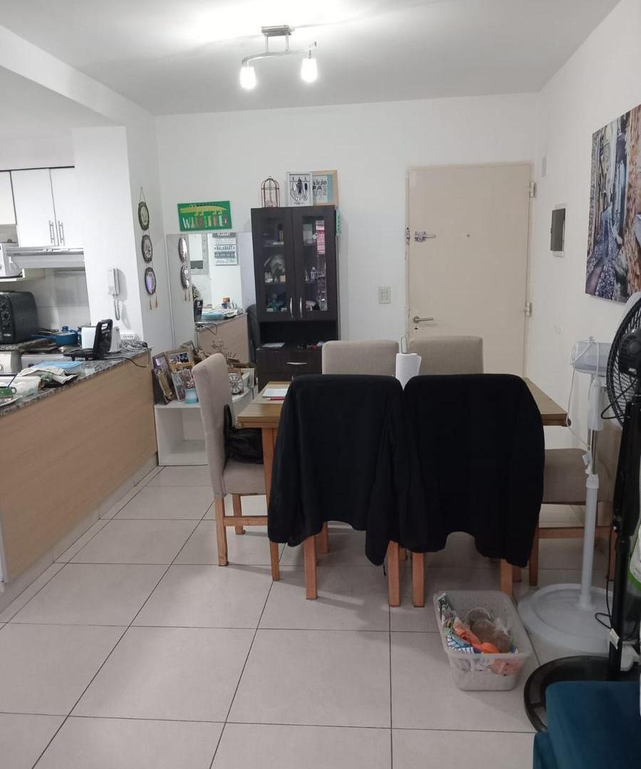 Foto de ALQUILO DEPARTAMENTO 3 AMB. 2 BAÑOS, AL FRENTE CON BALCON, imagen 1