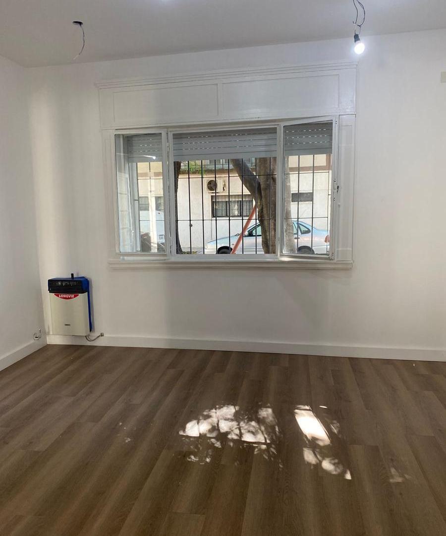 Foto de Casa 4 Amb. totalmente a NUEVO. con Patio y terraza, imagen 4