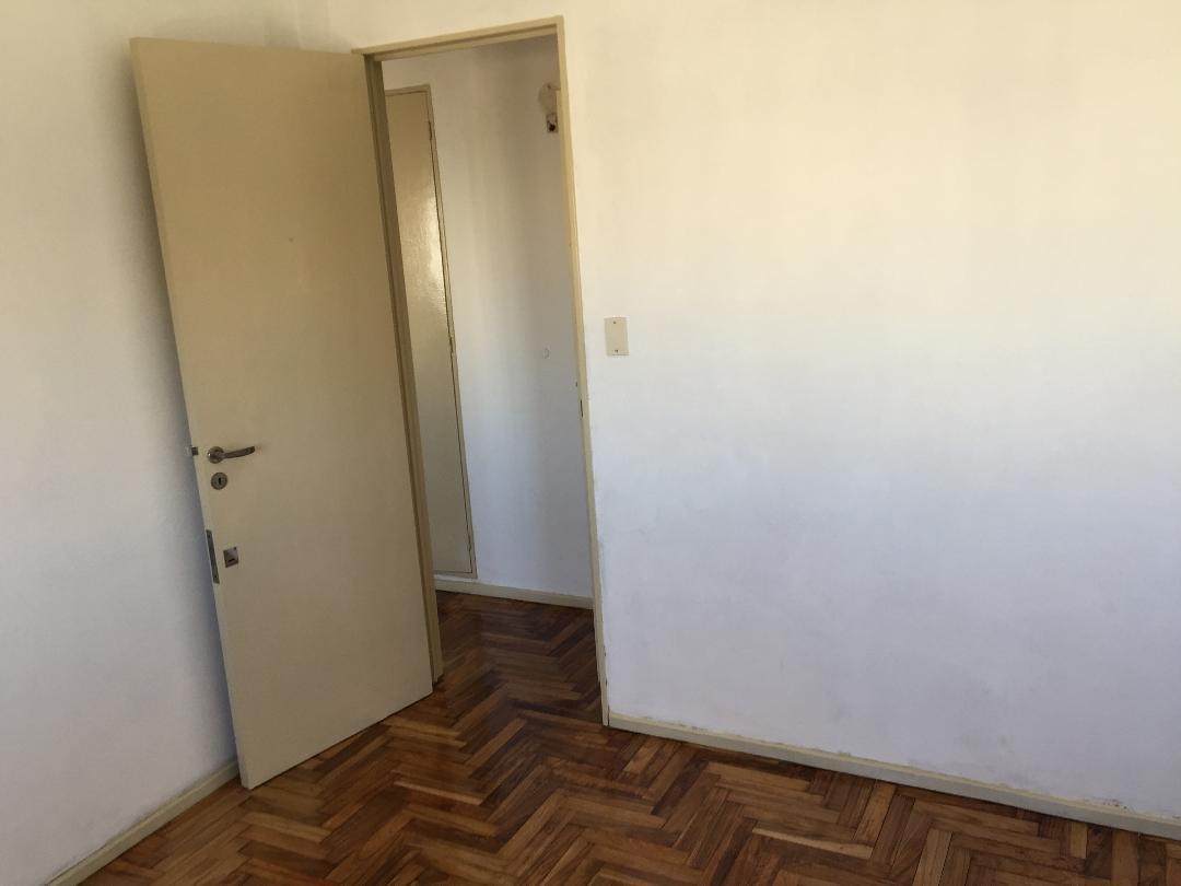2 Amb Todo Externo Vista Abierta a m Plaza y Pocas Cuadras Universidades 3