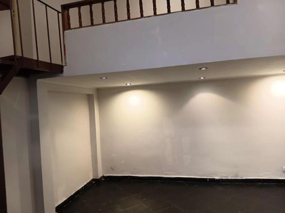 Foto de PH RECICLADO HACE 20 AÑOS POR PASILLO 5 AMB PATIO TERRAZA, imagen 4