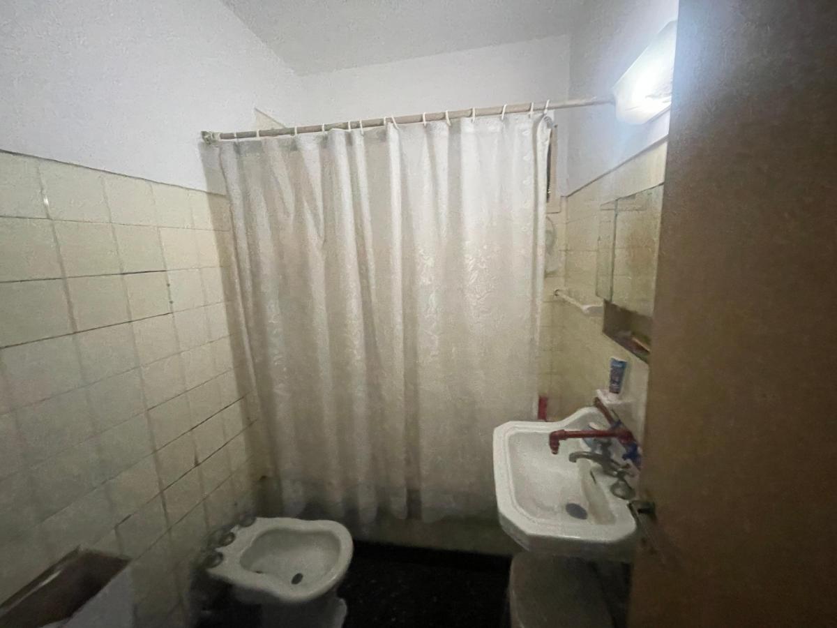 Departamento 3 Ambientes Planta Baja con Patio San Cristobal 2