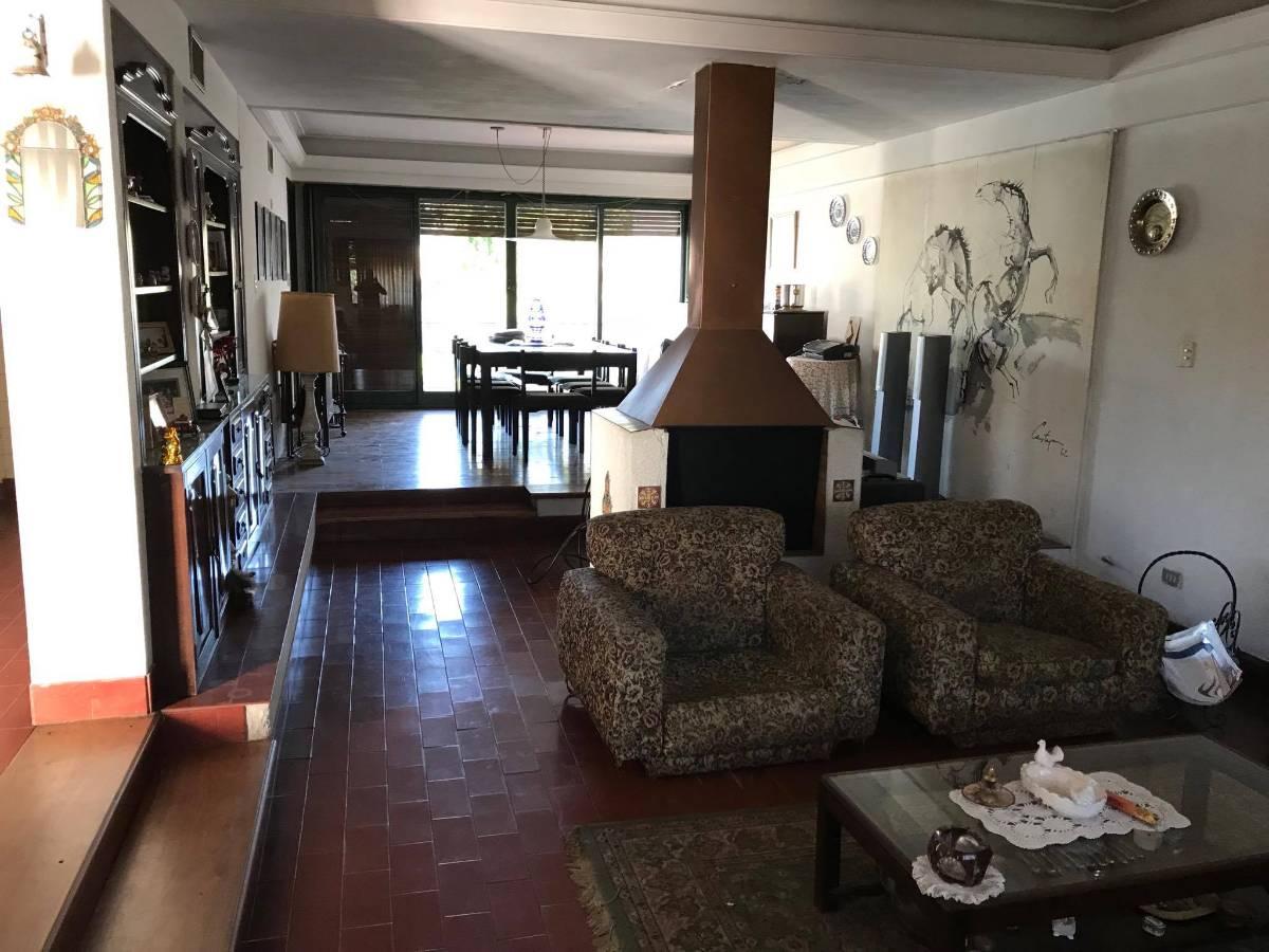 Foto de CHALET EN DOS PLANTAS 5 AMBIENTES, imagen 3