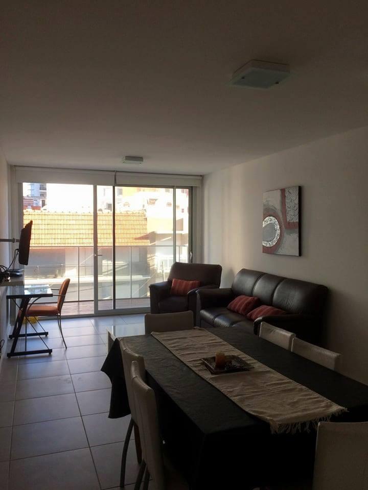 Foto de Departamento de 100 m² 2 dormitorios en venta en Playa Varese, imagen 2
