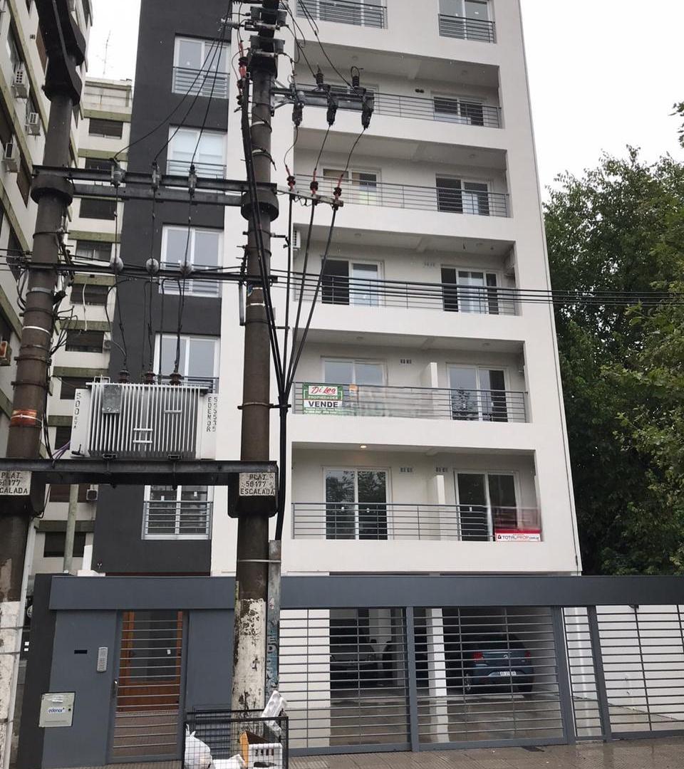 Departamento de 40 m² con 1 dormitorio en venta en Ramos Mejía CON DOS COCHERAS