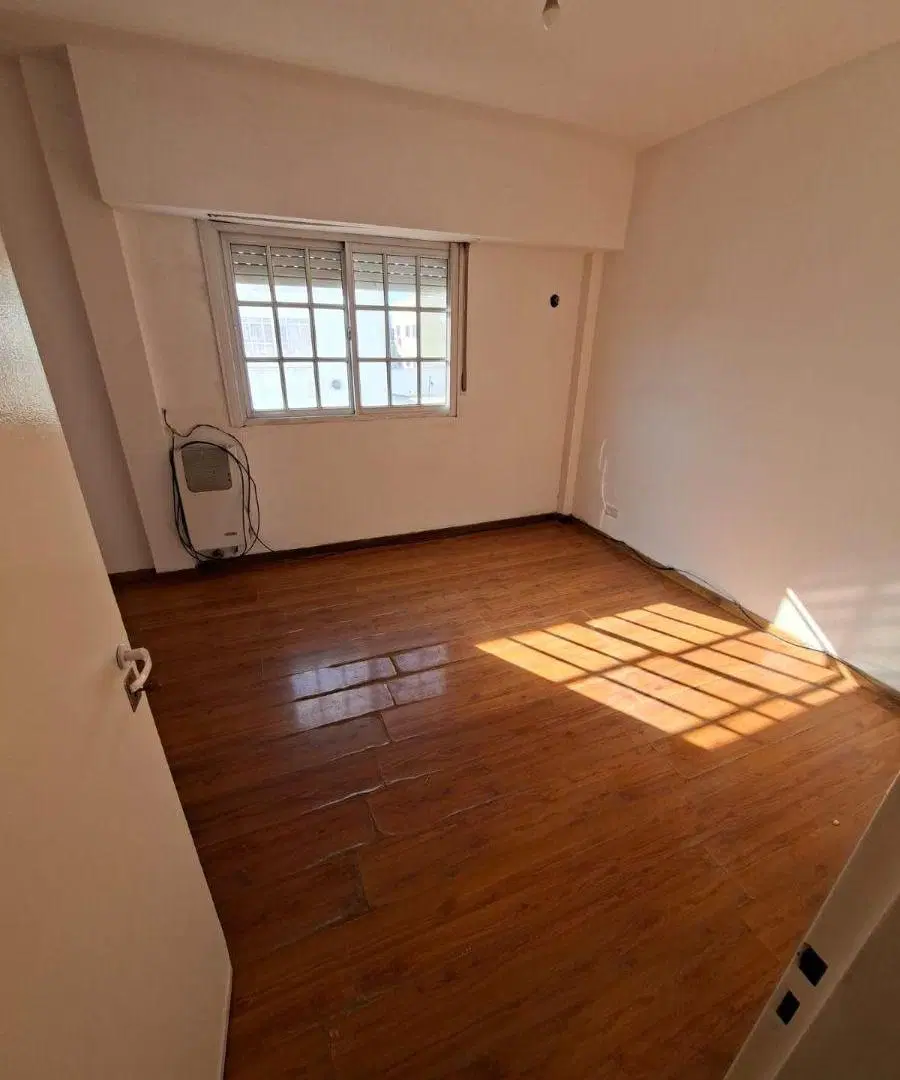 Departamento 2 Amb en alquiler en Ramos Mejía 4