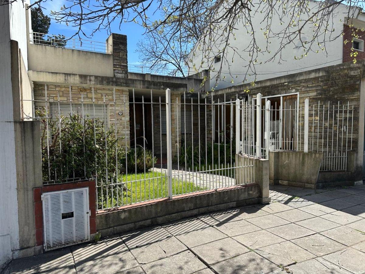 Foto de Casa en lote propio con 2 dormitorios en venta en Ramos Mejía, imagen 3