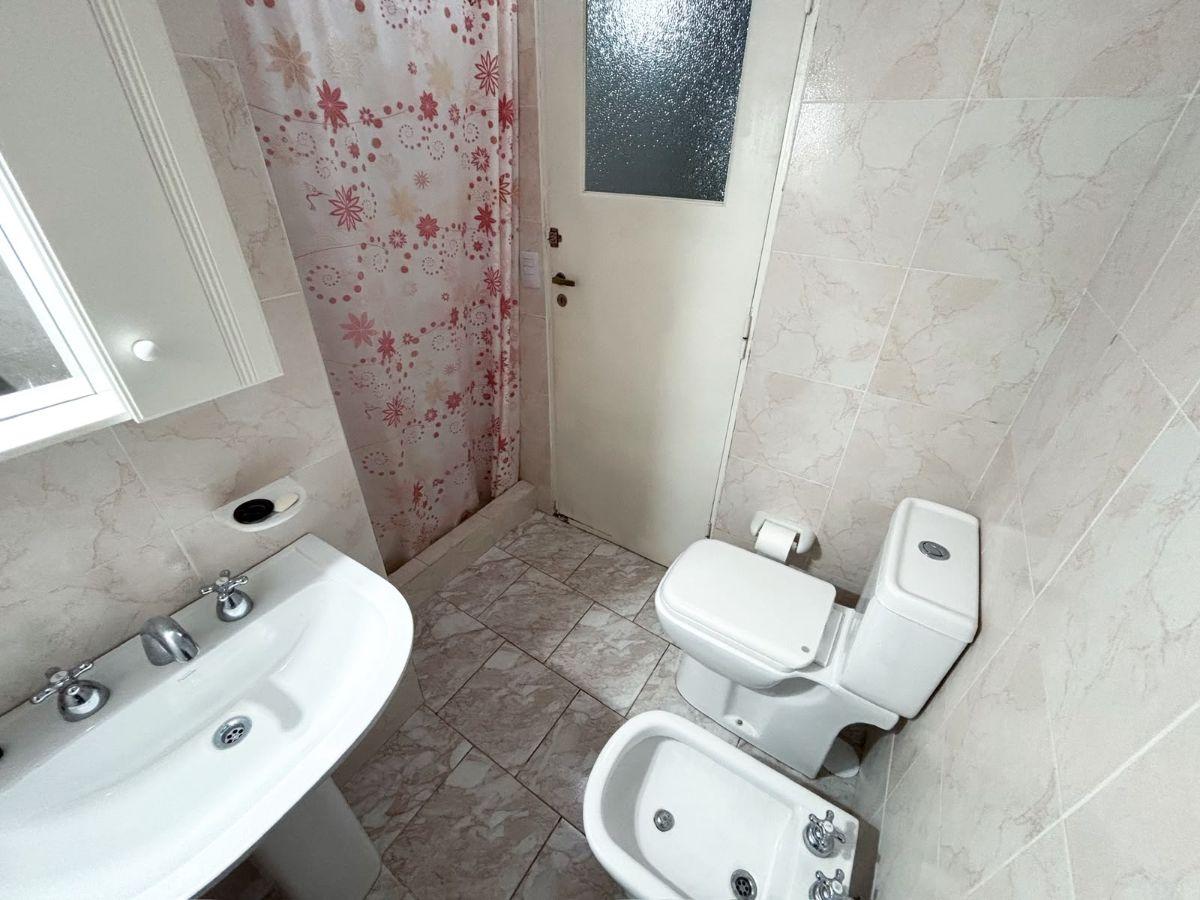Foto de Casa en Punta Mogotes con 3 dormitorios en alquiler para 8 personas, imagen 5