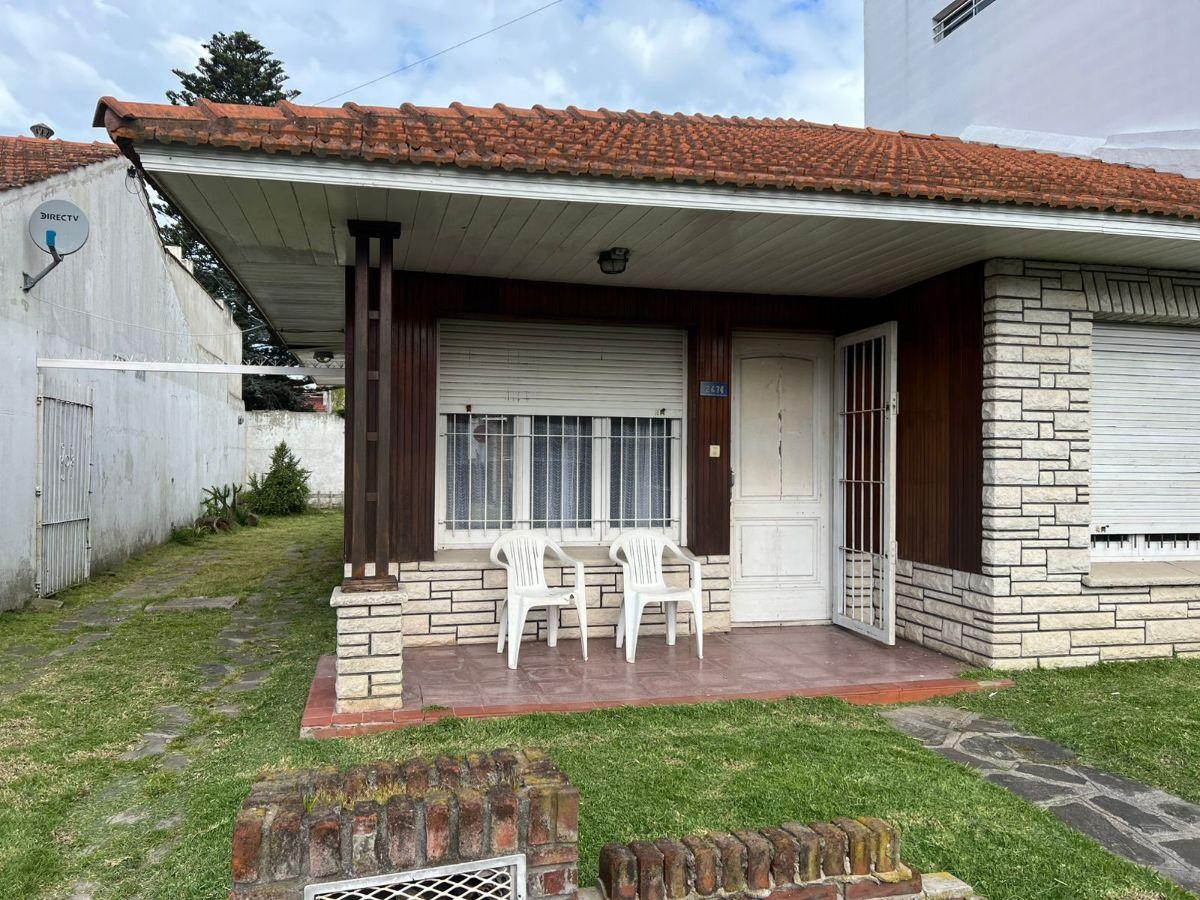 Foto de Casa de tres ambientes ubicada en Punta Mogotes, imagen 1