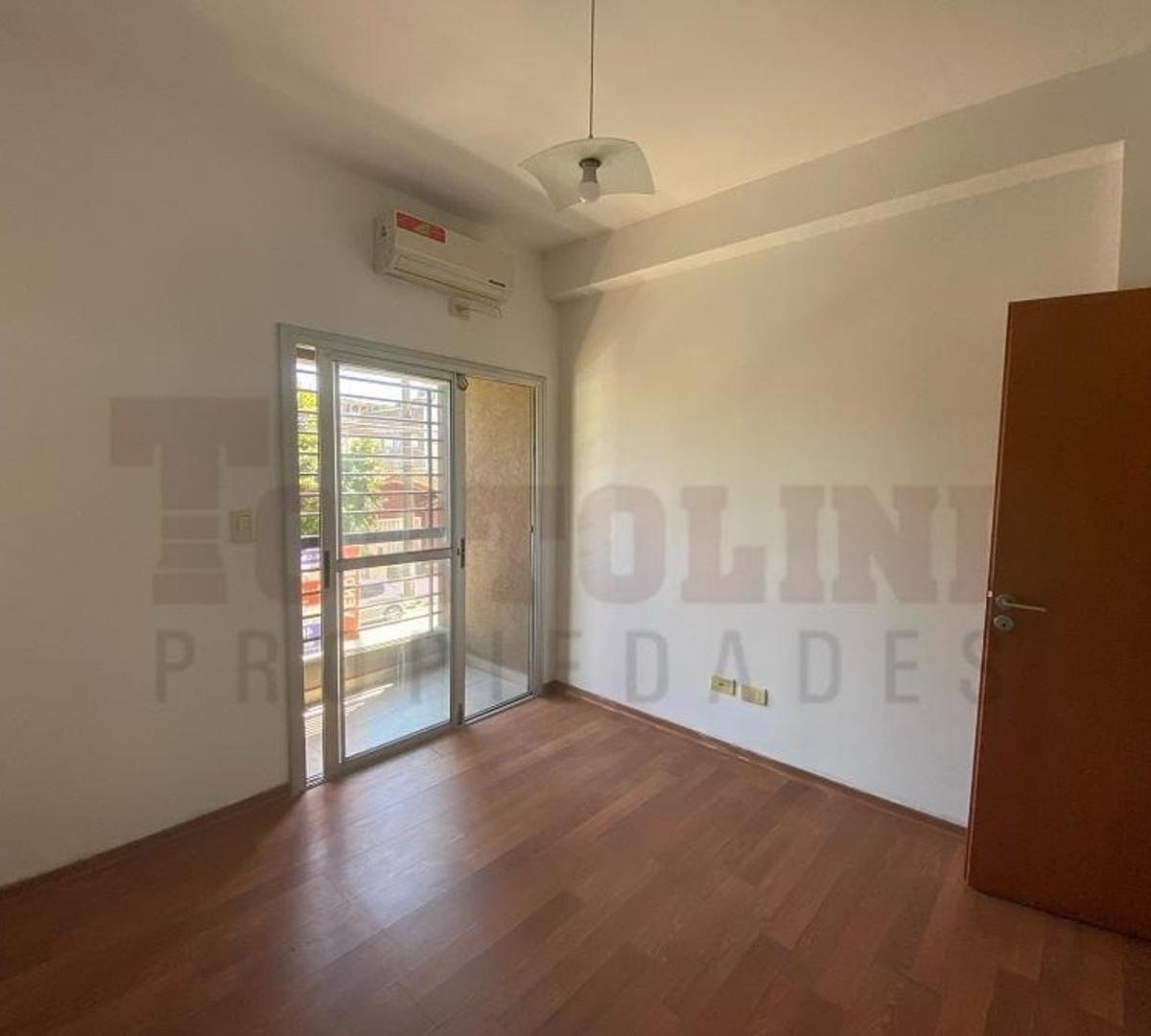 Foto de VENTA DEPARTAMENTO MORON, imagen 2