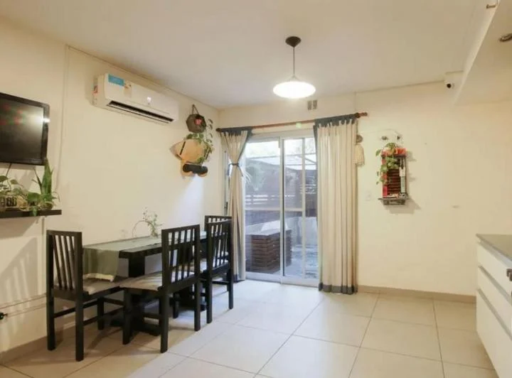 DEPARTAMENTO EN ALQUILER MORON 4