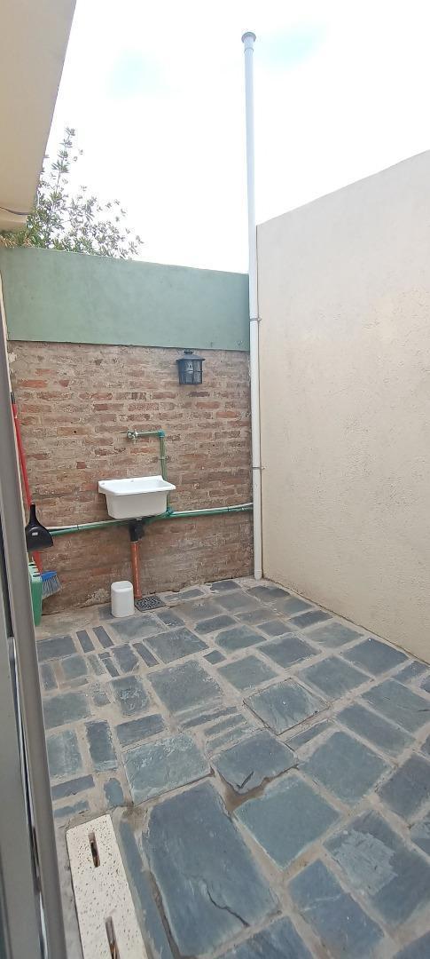 Foto de ALQUILER PH ITUZAIGNO, imagen 5
