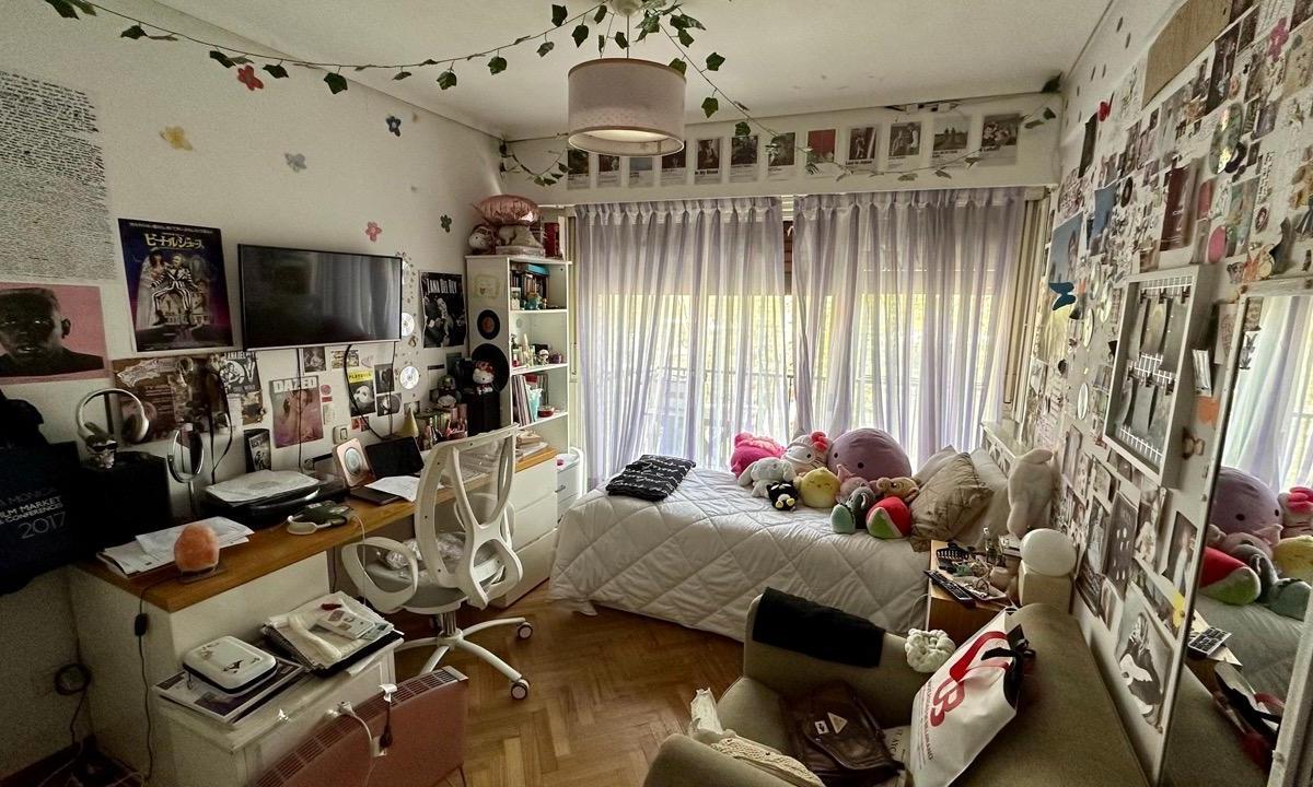 Foto de PISO 4 AMBIENTES BALCON/CON COCHERA, ZONA RESIDENCIAL A METROS SUBTE, imagen 3