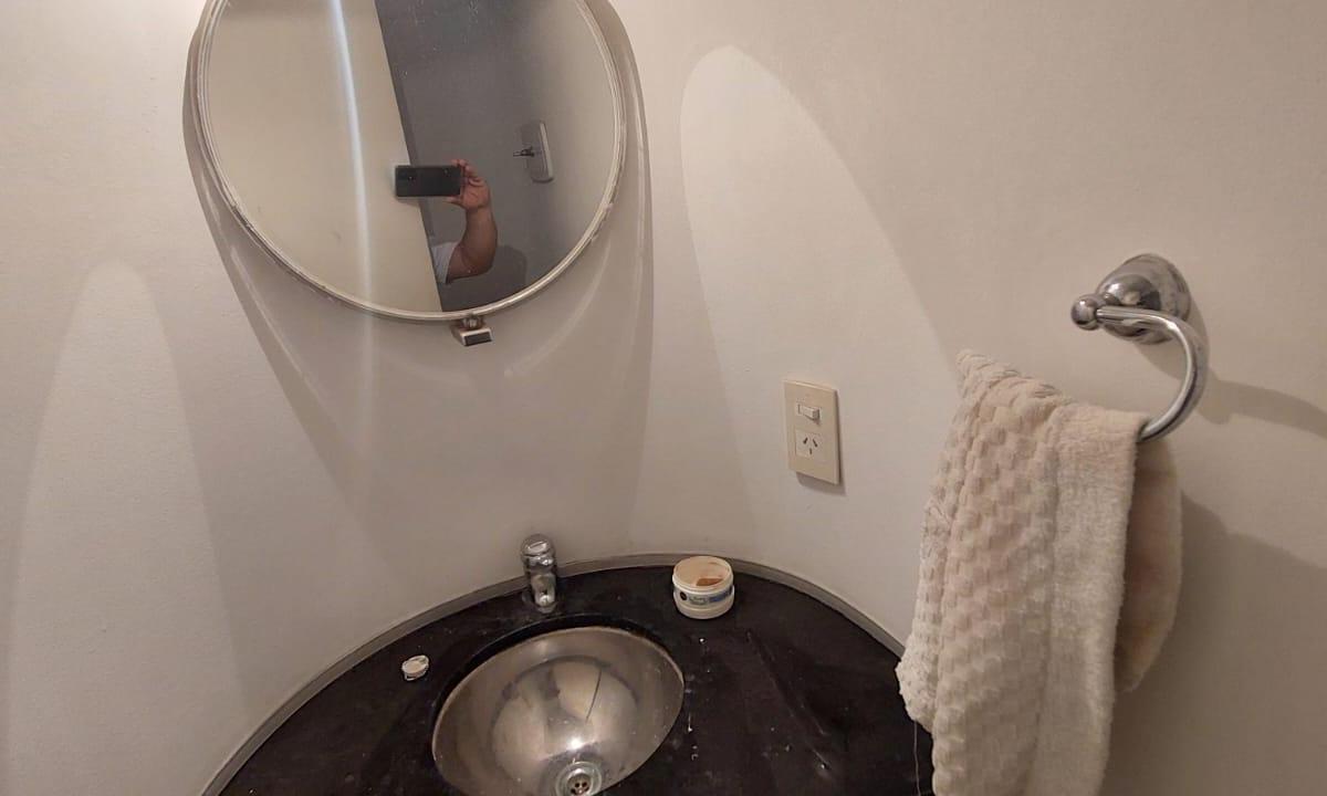 Foto de AMPLIO DUPLEX FRENTE CON BALCON COCINA INTEGRADA (VENTA CON RENTA), imagen 3