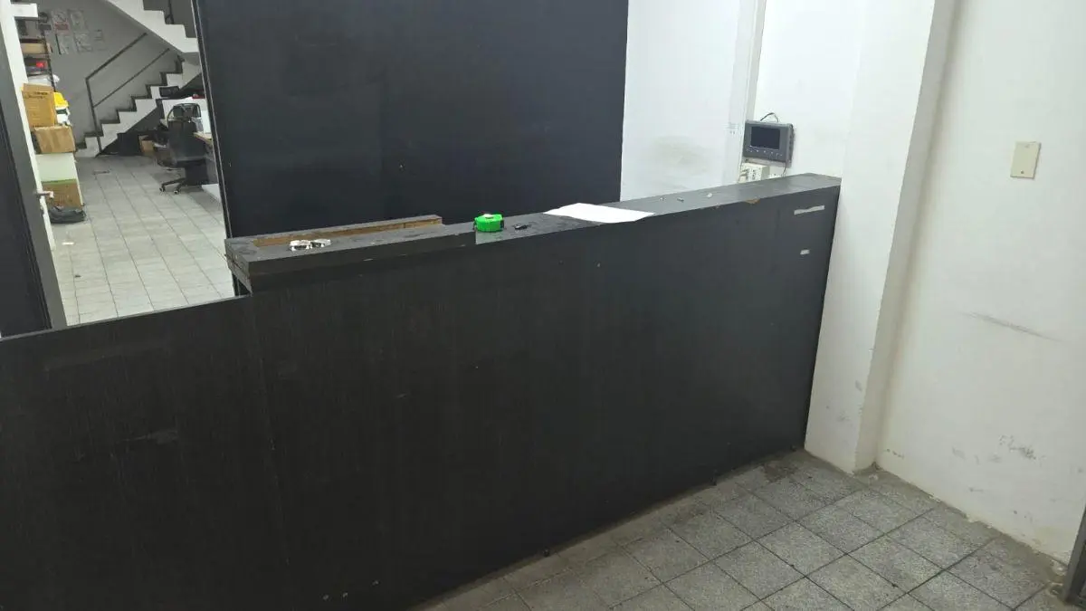 Local en 2 plantas 90 m2 4