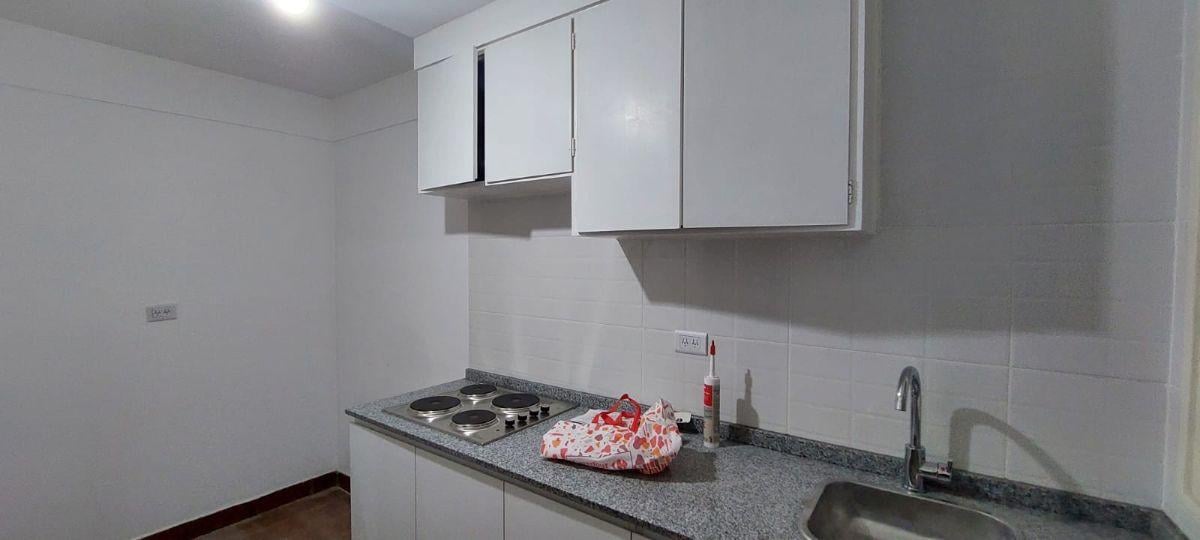 Foto de VENTA DEPARTAMENTO CON PATIO 2 AMBIENTES CABALLITO, imagen 4