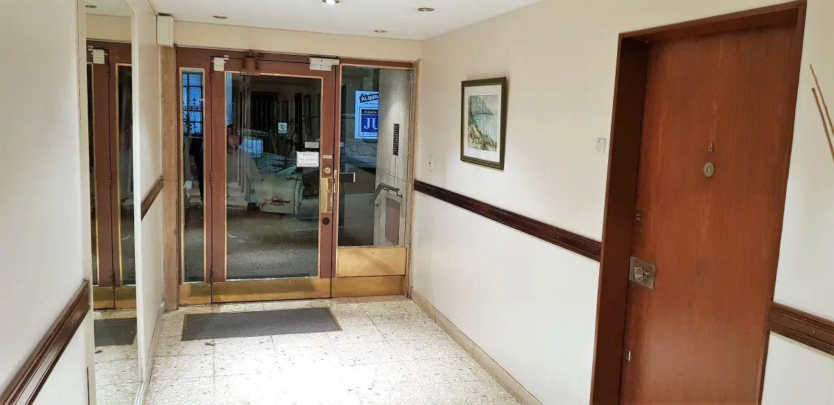 Departamento de 46 m² + 10 m2 de PATIO con 1 dormitorio en venta en CABALLITO a MTS DE AV. RIVADAVIA 5