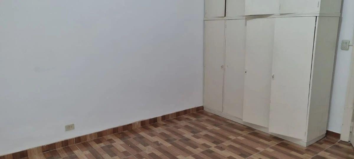 Foto de CASA EN UNA PLANTA CON JARDIN A METROS AV.SAN MARTIN Y TREN, COLEGIO LA, imagen 5