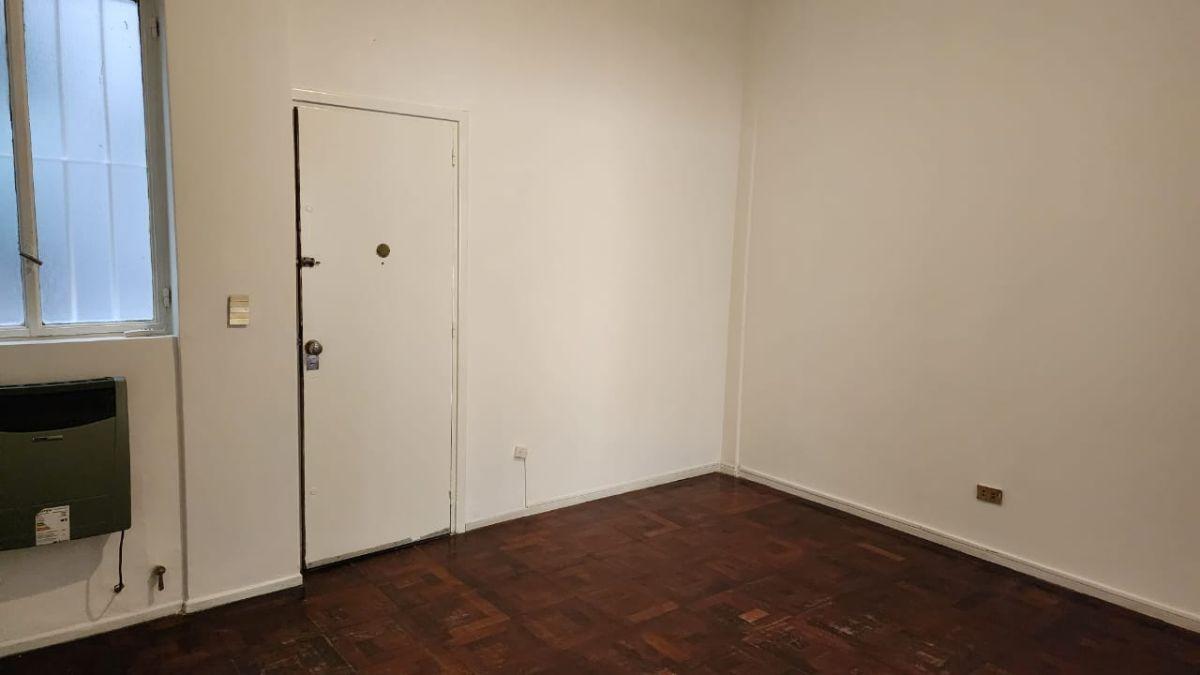Foto de 3 AMBIENTES ZONA FACULTADES AMPLIA COCINA BAÑO COMPLETO Y BAÑO DE, imagen 4